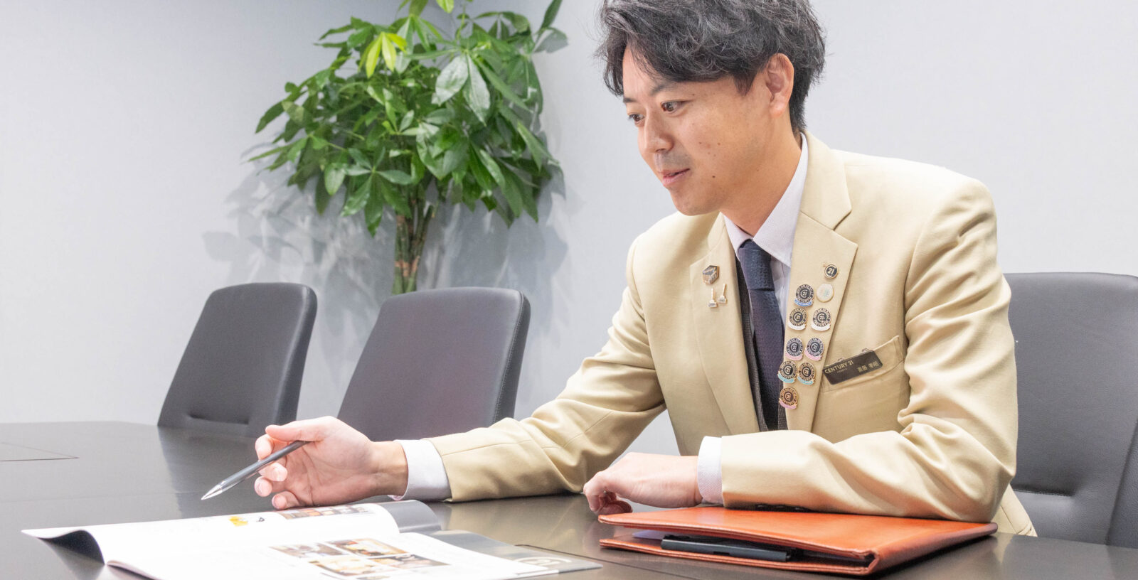 宇都宮の不動産会社センチュリー21ハウスゲートでは営業、事務の社員を募集中です